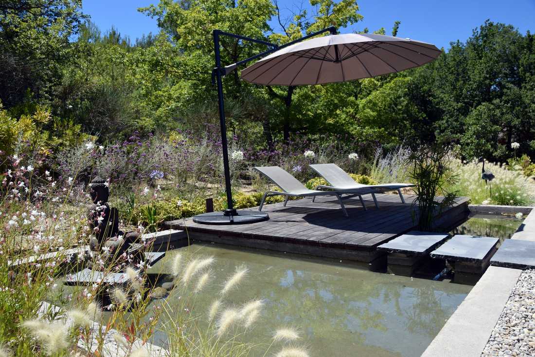 Bassin zen conçu par un jardinier-paysagiste dans les Bouches du Rhône