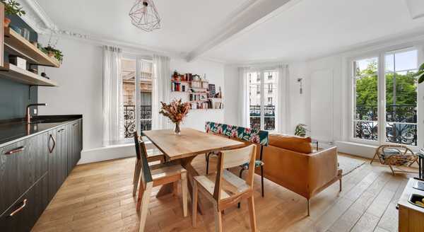 Relooking d'intérieur d'un appartement haussmannien rville par un décorateur